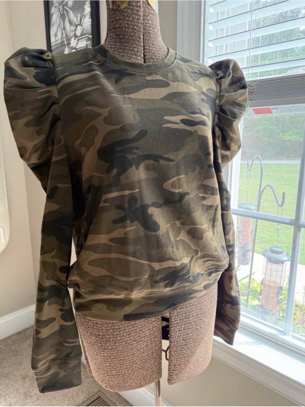 fab'rik Olive Camo Puff-Sleeve Sweatshirt